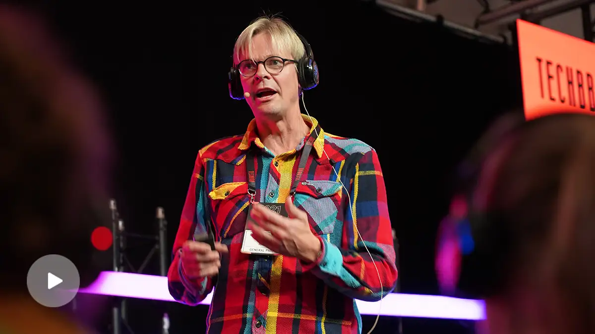 Casper Wilstrup speaking at TechBBQ 2021